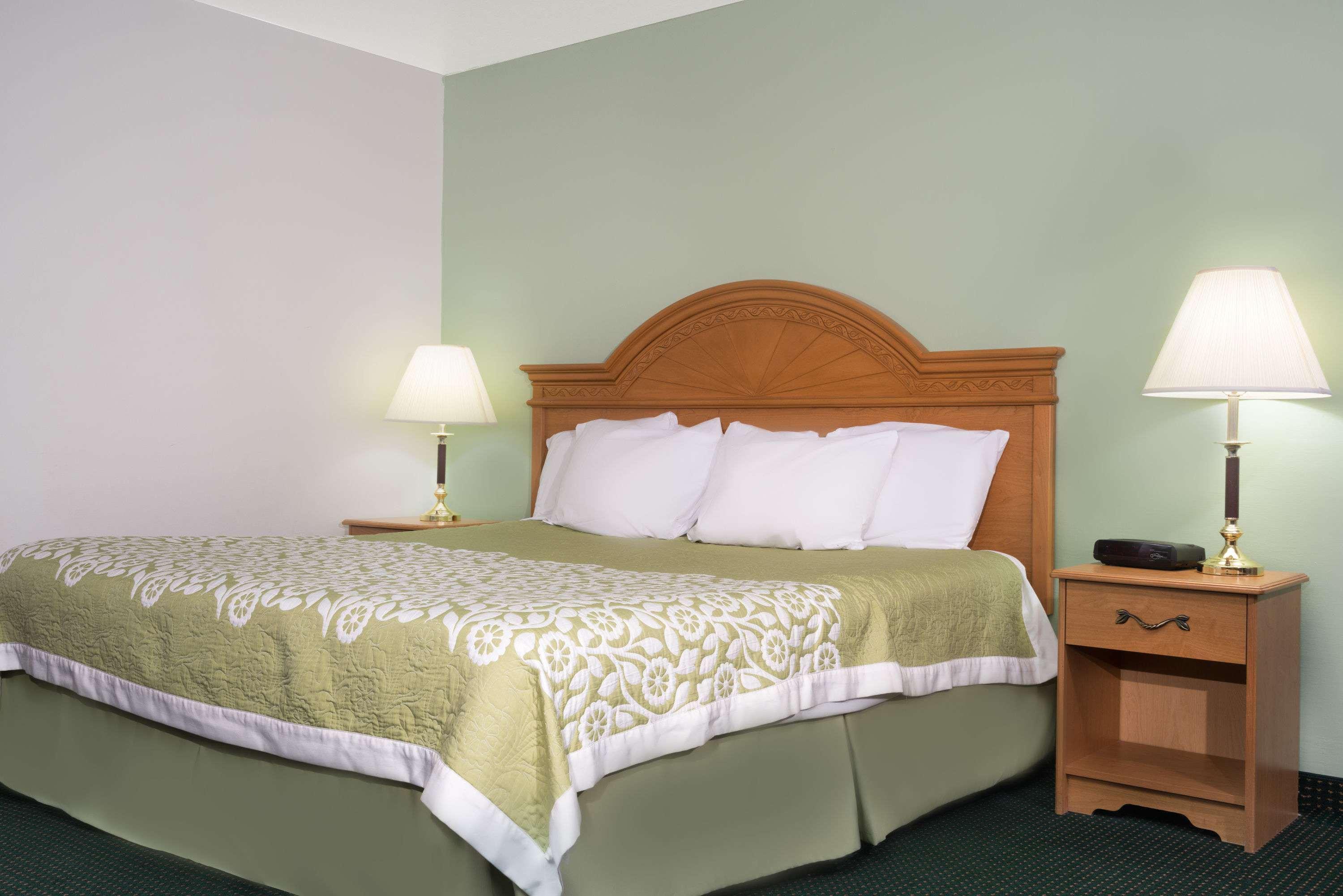 Days Inn By Wyndham St Cloud Saint Cloud Eksteriør billede